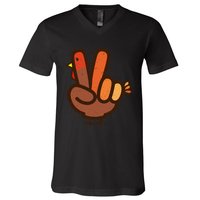 Peace Sign No Turkey Hand Ns Family Thanksgiving V-Neck T-Shirt