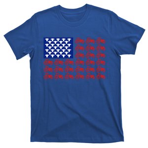 Patriotic Tractor American Flag 4th Of July Farmer Cow Lover Cute Gift T-Shirt