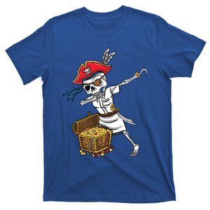 Pirate Treasure Chest Skeleton Nurse Halloween Cute Gift T-Shirt