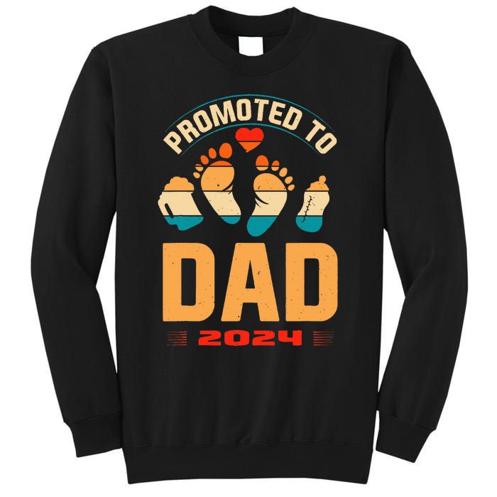 Promoted To Daddy 2024 Vintage Soon To Be New Dad Father Day Tall Sweatshirt