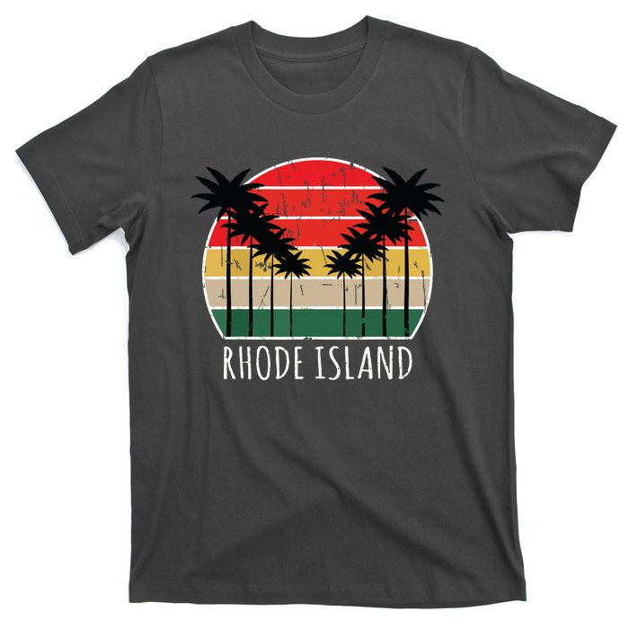 Palm Tree Distressed Rhode Island Beach Sunset Design T-Shirt