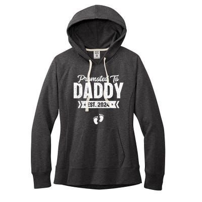 Promoted To Daddy Est. 2024 Baby Gift For New Daddy Women's Fleece Hoodie