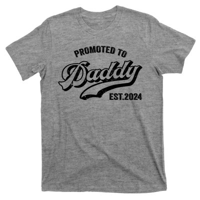 Promoted To Daddy 2024 Funny Humor New Dad Baby First Time Fathers Day T-Shirt