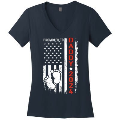 Promoted To Daddy 2024 Us American Flag Pregnancy Annouce Women's V-Neck T-Shirt