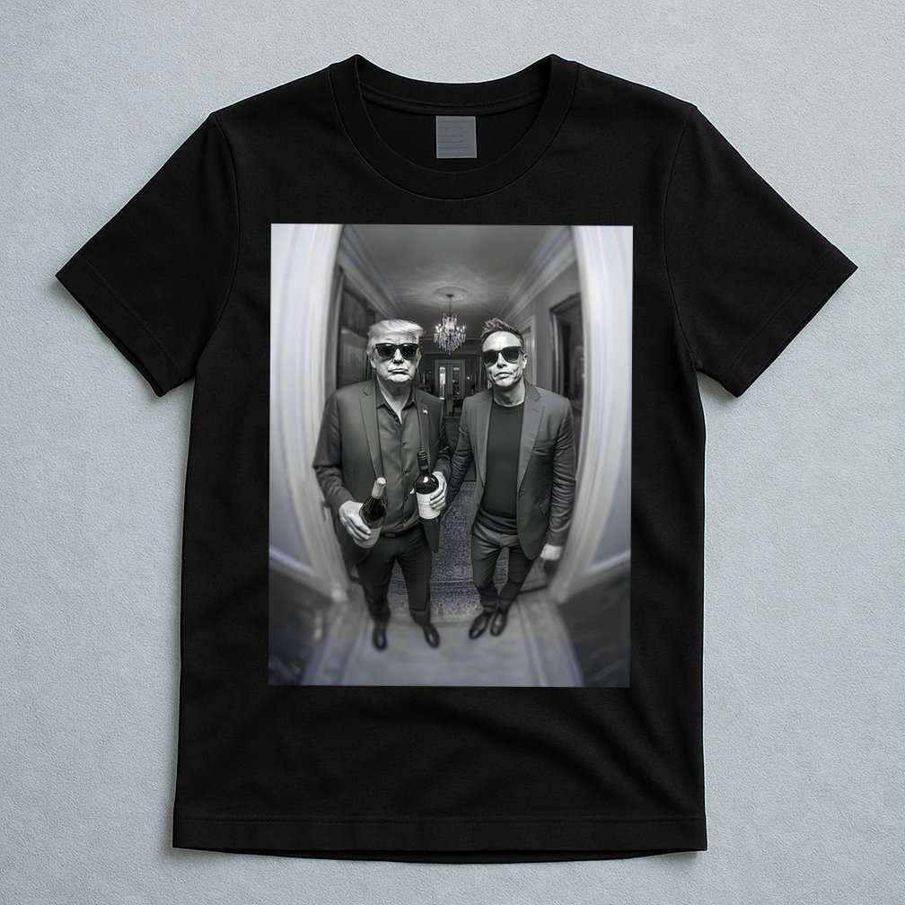 President Trump Elon Musk Funny Meme Knocking On Door T-Shirt