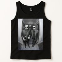 President Trump Elon Musk Funny Meme Knocking On Door Tank Top