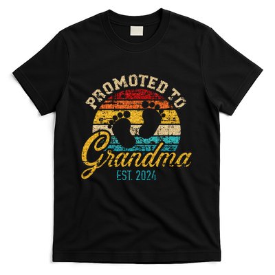 Promoted To Grandma Est 24 Flower Mothers Day New Grandma T-Shirt