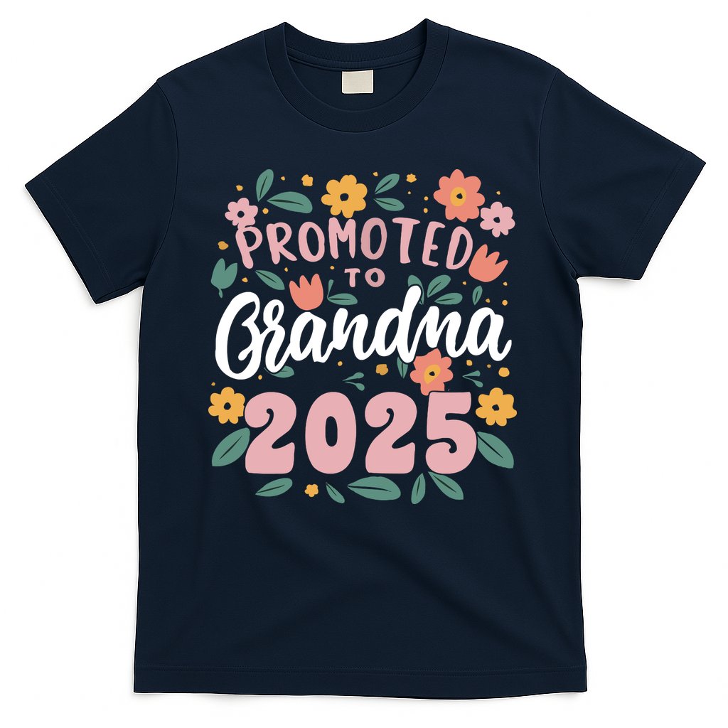 Promoted To Grandma 2025 First Time New Grandma Pregnancy T-Shirt