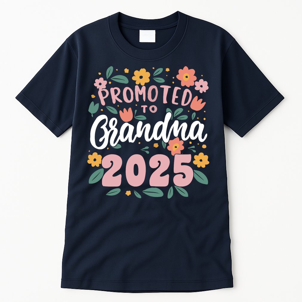 Promoted To Grandma 2025 First Time New Grandma Pregnancy Tall T-Shirt
