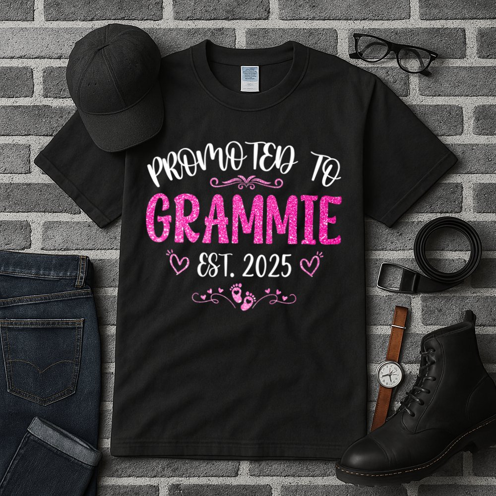 Promoted To Grammie Est 2025 Soon To Be Mom Mother's Day  Tall T-Shirt