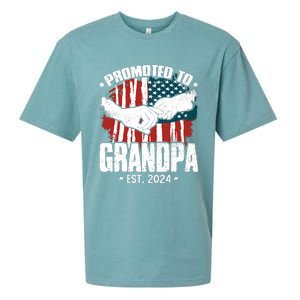 Promoted To Grandpa 2024 Patriotic Grandpa To Be Fathers Day Sueded Cloud Jersey T-Shirt