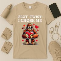 Plot Twist I Chose MeFunny Sasquatch Meme Selflove Bigfoot T-Shirt