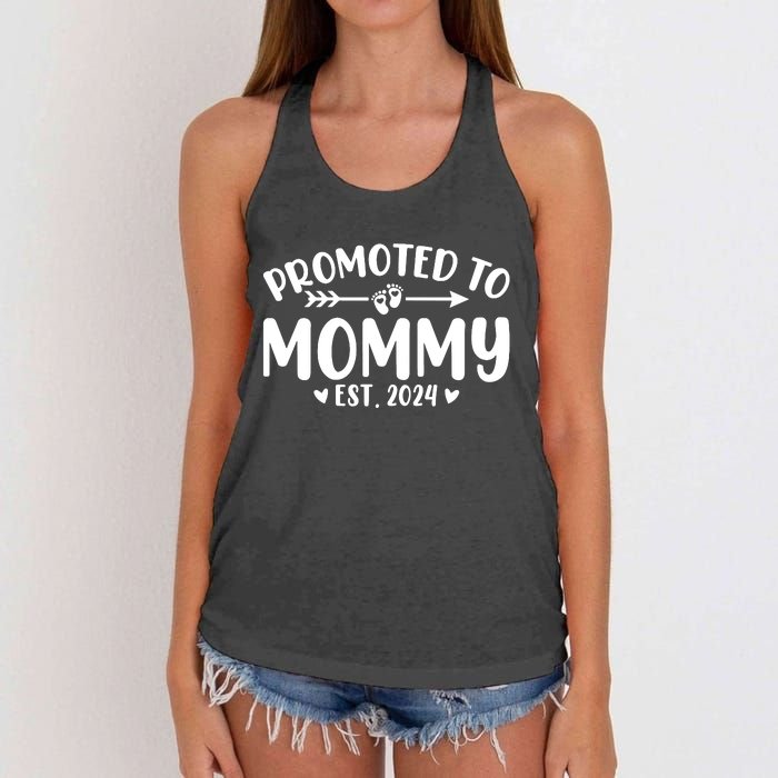 Promoted To Mommy 2024 Soon To Be Mom Baby Reveal To New Mom Women's Knotted Racerback Tank