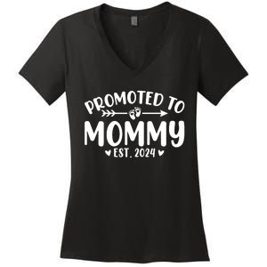 Promoted To Mommy 2024 Soon To Be Mom Baby Reveal To New Mom Women's V-Neck T-Shirt