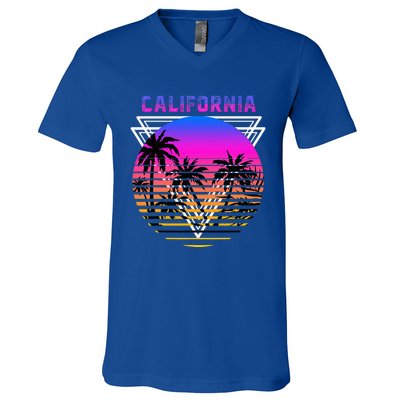 Palm Trees Retro Cali Long Beach Vintage Tropical California V-Neck T-Shirt