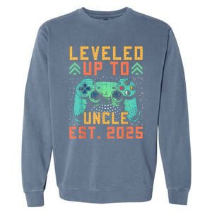 Promoted To Uncle 2025 Leveled Up To Uncle Est 2025 Gaming Garment-Dyed Sweatshirt