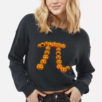 Pumpkin Pi Emoji's Halloween Math 3.14 Cropped Pullover Crew