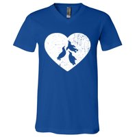 Penguin Vintage White Heart Animal Lover Valentines Day Gift V-Neck T-Shirt