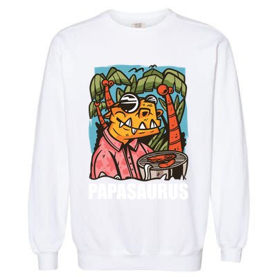 Papasaurus With A Dinosaur For Father's Day Cute Gift Garment-Dyed Sweatshirt