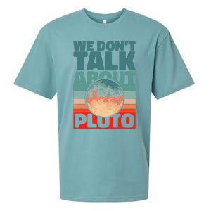 Planets We don't talk about pluto funny astronaut Sueded Cloud Jersey T-Shirt