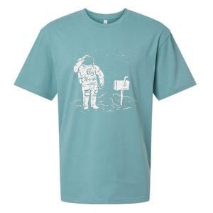 Postal Worker Funny For Delivery Mailman Astronaut Sueded Cloud Jersey T-Shirt