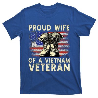 Proud Wife Of Vietnam Veteran Us T-Shirt