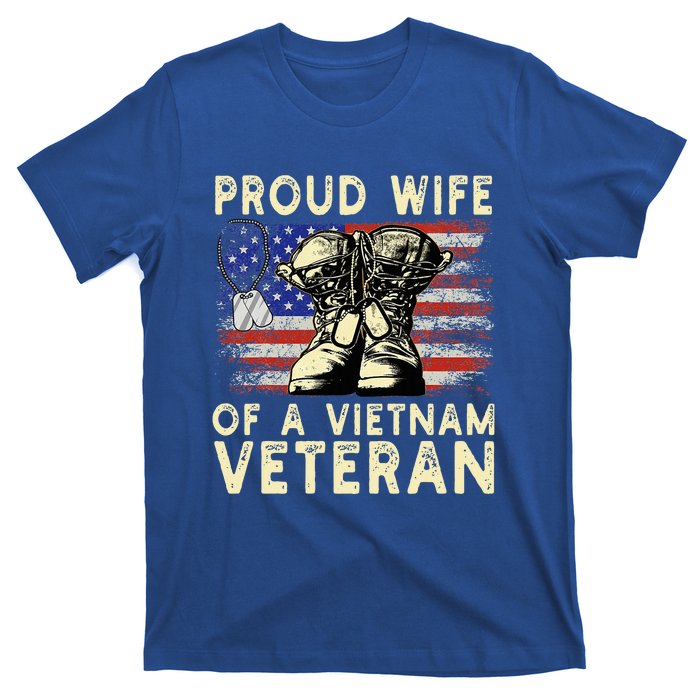 Proud Wife Of Vietnam Veteran Us T-Shirt