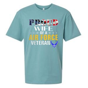 Proud Wife Of A Air Force Veteran American Flag Military Sueded Cloud Jersey T-Shirt