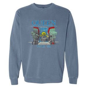 Queen 80 Garment-Dyed Sweatshirt