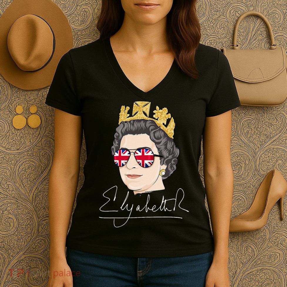 Queen Elizabeth II Signature Autograph Women's V-Neck T-Shirt