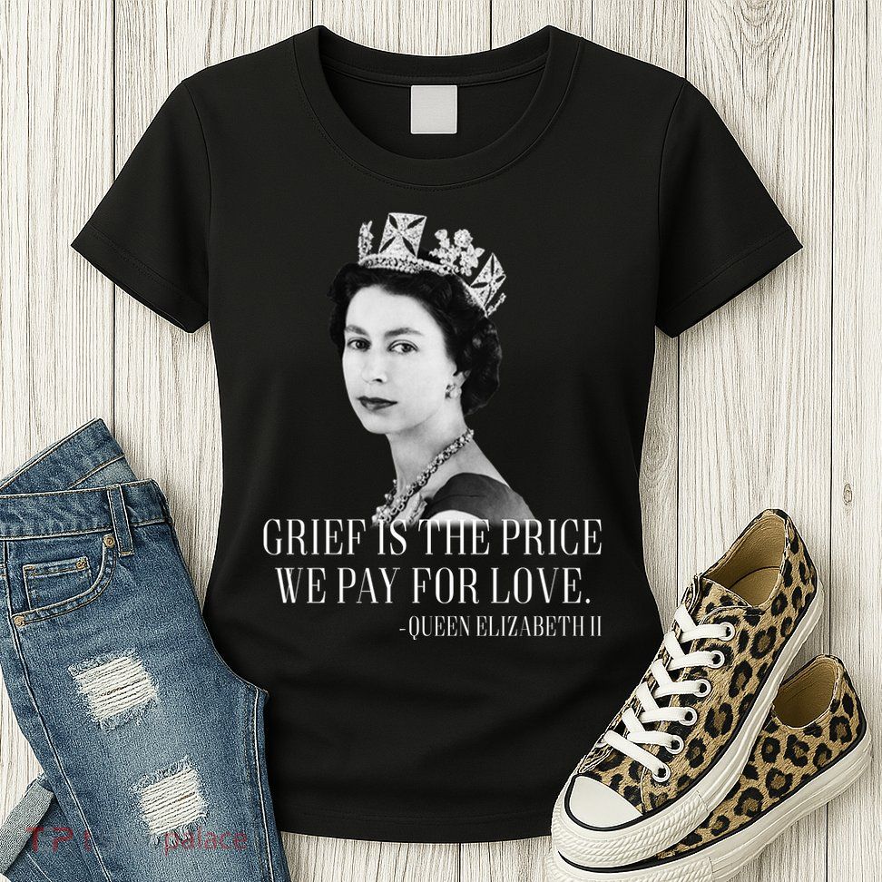 Queen Elizabeth II Inspiring Quote Womens T-Shirt