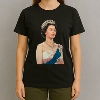 Queen Elizabeth's II British Crown Majesty Portrait T-Shirt