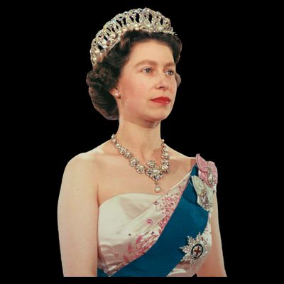 Queen Elizabeth's II British Crown Majesty Portrait T-Shirt