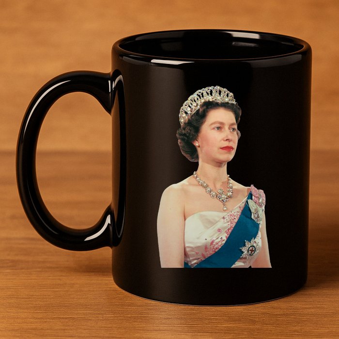 Queen Elizabeth's II British Crown Majesty Portrait 11oz C Handle Ceramic Mug