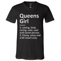 QUEENS GIRL NY NEW YORK Funny City Home Roots Gift V-Neck T-Shirt