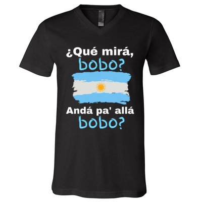 Qué Miras Bobo, Qué Mira Bobo Andá Pa' Allá Funny Flag V-Neck T-Shirt