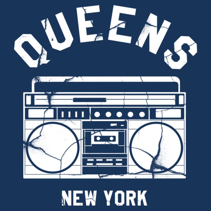 Queens NY Gifts New York NYC Boombox T-Shirt
