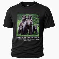 Queen Of The Tetons Grizzly 399 National Park 1996 2024 Cooling Performance Crew T-Shirt