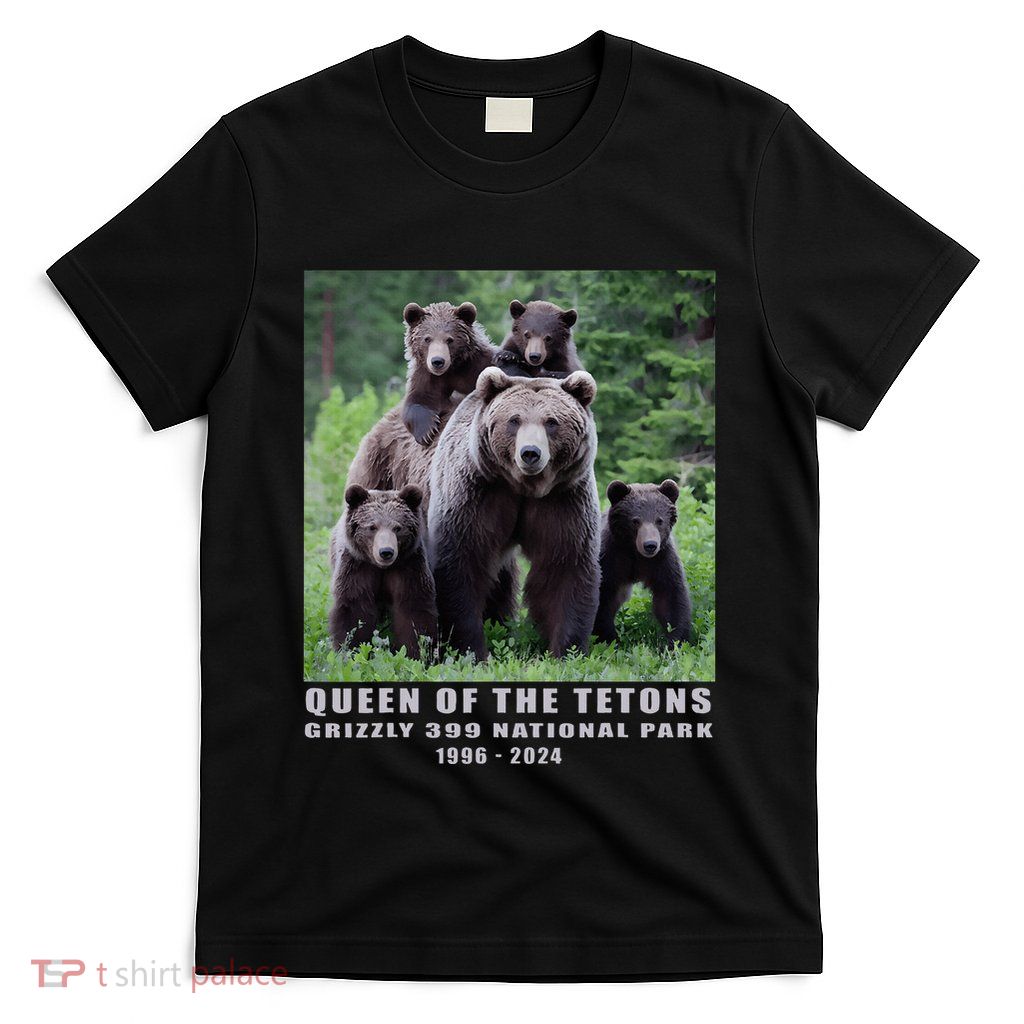 Queen Of The Tetons Grizzly 399 National Park 1996 2024 T-Shirt