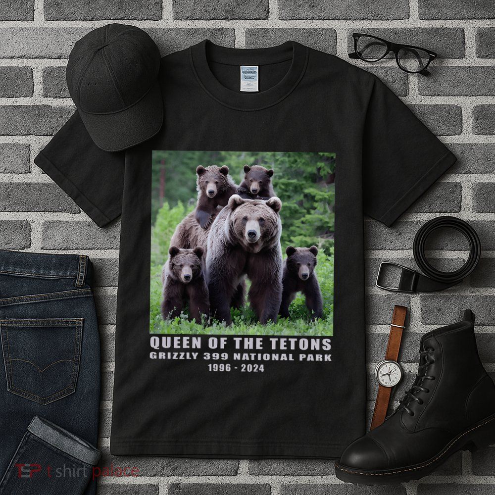 Queen Of The Tetons Grizzly 399 National Park 1996 2024 Tall T-Shirt