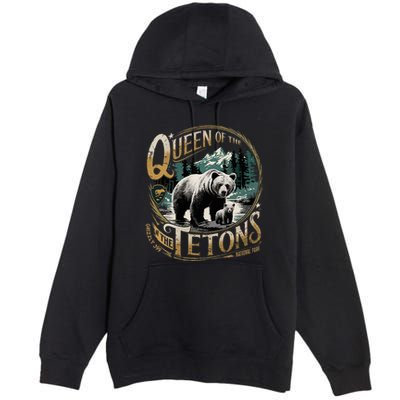 Queen Of The Tetons Grizzly 399 National Park Preserve Premium Pullover Hoodie