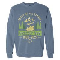 Queen Of The Tetons Grizzly 399 National Park 19962024 Garment-Dyed Sweatshirt