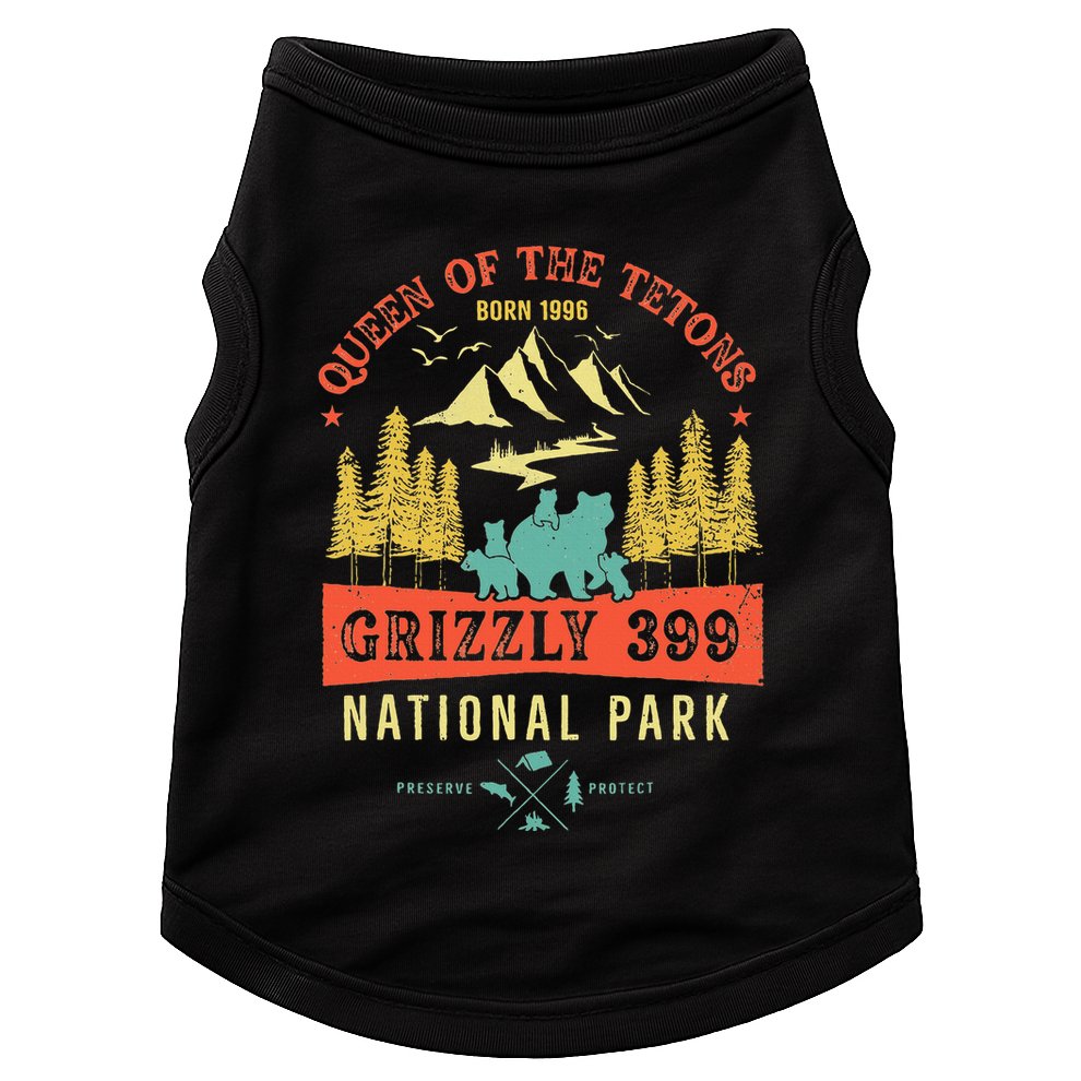 Queen Of The Tetons Grizzly 399 National Park Preserve Doggie Tank