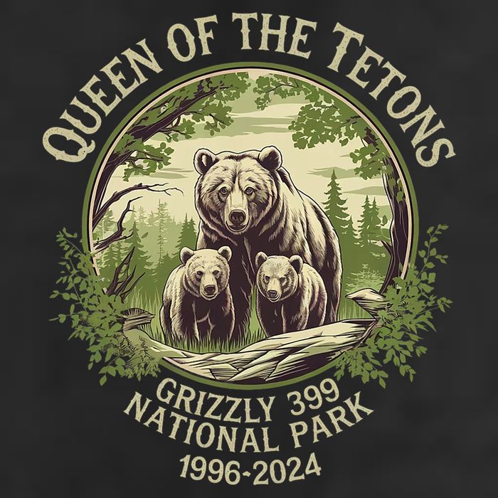 Queen Of The Tetons Grizzly 399 Wildlife Preserve 1996 2024 Golf Towel