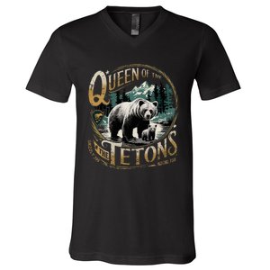 Queen Of The Tetons Grizzly 399 National Park Preserve V-Neck T-Shirt