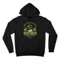 Queen Of The Tetons Grizzly 399 National Park 19962024 Tall Hoodie