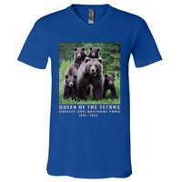 Queen Of The Tetons Grizzly 399 National Park 1996 2024 V-Neck T-Shirt