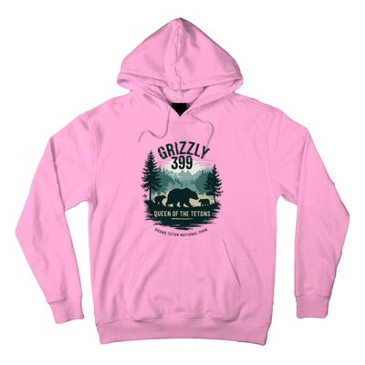 Queen Of The Tetons Grizzly 399 Bear Lovers National Park Hoodie