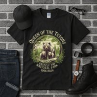 Queen Of The Tetons Grizzly 399 Wildlife Preserve 1996 2024 Tall T-Shirt