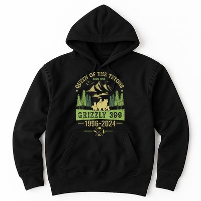 Queen Of The Tetons Grizzly 399 National Park 19962024 Hoodie
